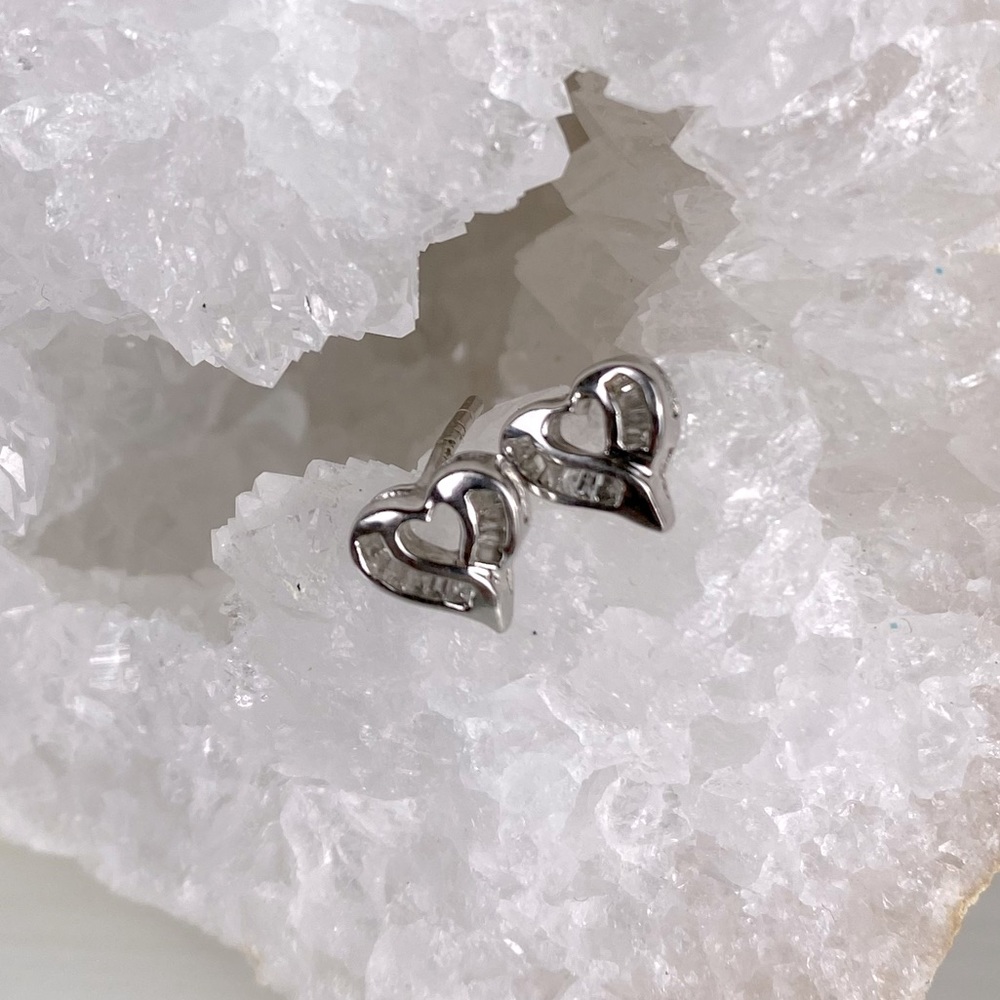 REAL Diamond Baguettes Heart Earrings. 14k